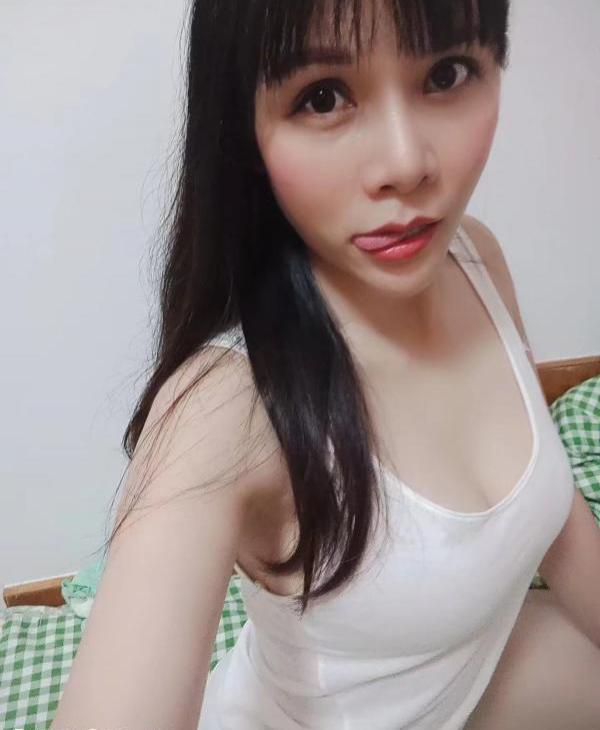 舌吻女王葉梓