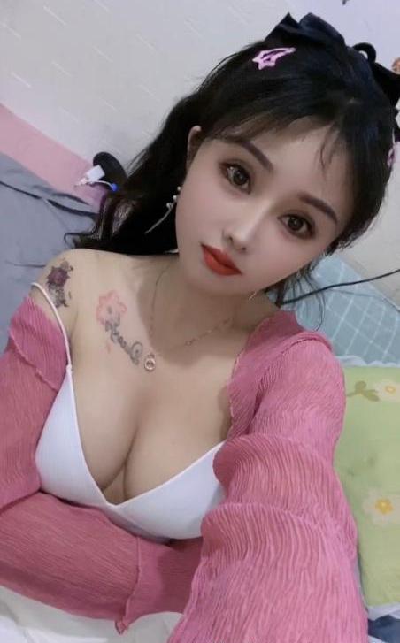 接吻服务系小姐姐